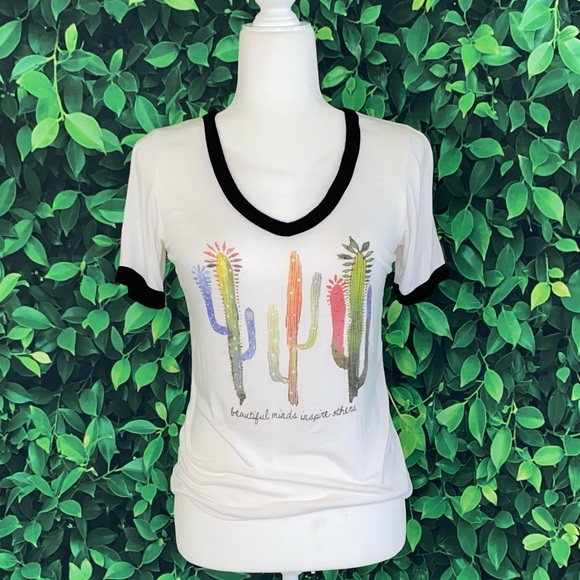 SHORT-SLEEVE SHIRT W/ CACTUS PRINT & SLOGAN · SIZE M - Picture 6 of 6